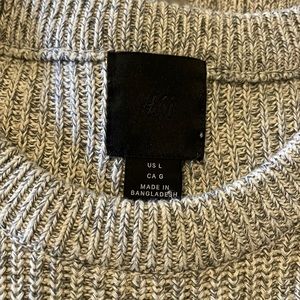 H&M Sweater